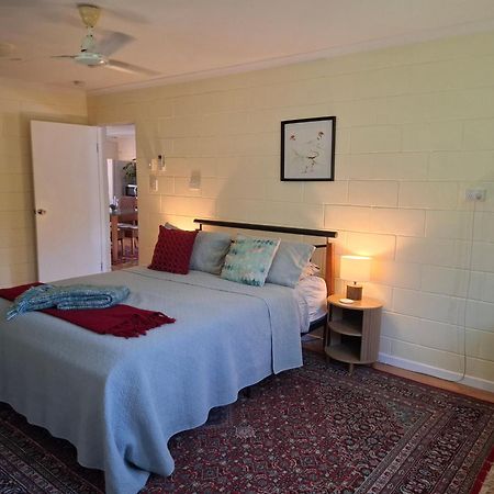 J & Ella'S Holiday House - 2 Bedroom, 2 Bathroom Home Cooktown Εξωτερικό φωτογραφία
